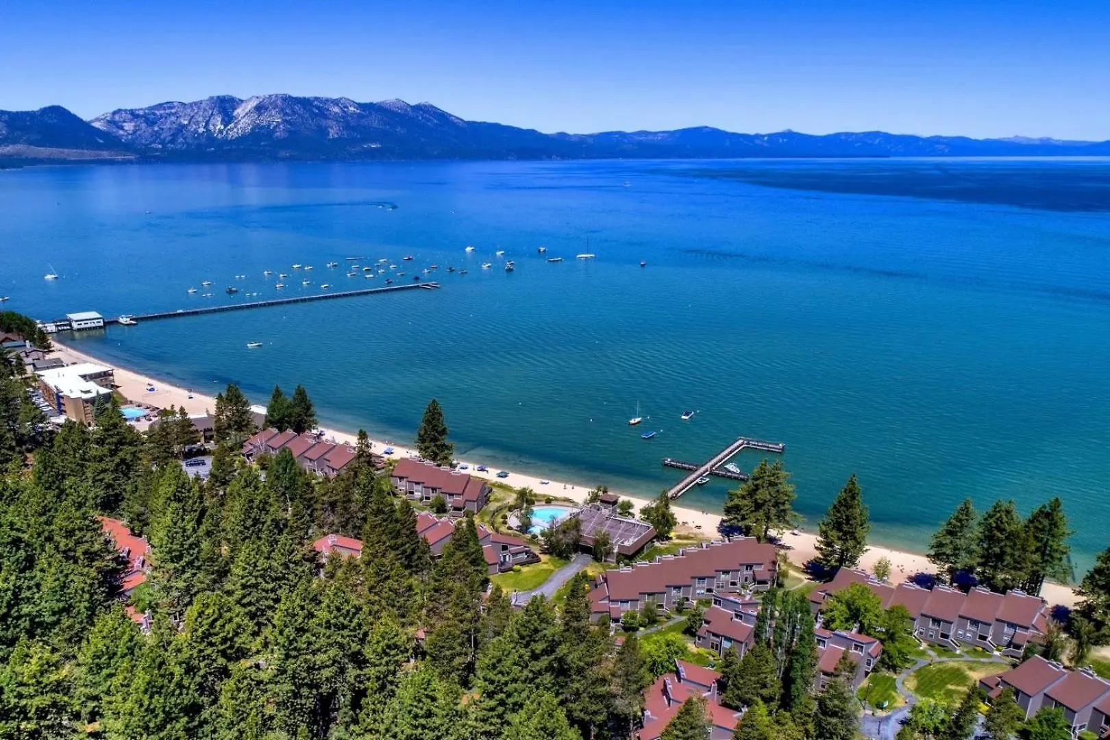 Lakeland Village 611 - Lakefront Contemporary 사우스 레이크 타호 0*,  미국